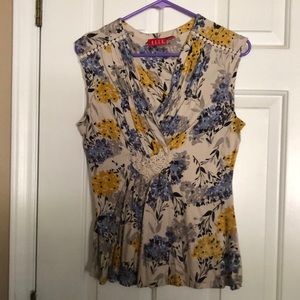 Elle Sleeveless top